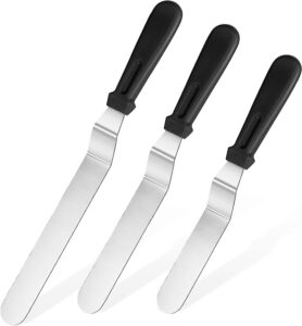Icing Spatula, U-Taste Offset Spatula Set with 6", 8", 10" Blade,Stainless Steel Angled Cake Decorating Frosting Spatula Set of 3 (Black)