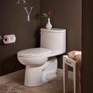 American Standard Compact Cadet 3 Flowise 4 Toilet, Elongated, Chair Height, White Toilet with Toilet Seat included